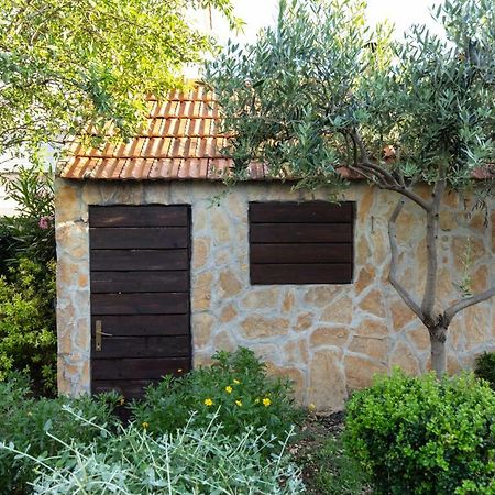 Apartman Topic Apartment Kaštela Exterior foto