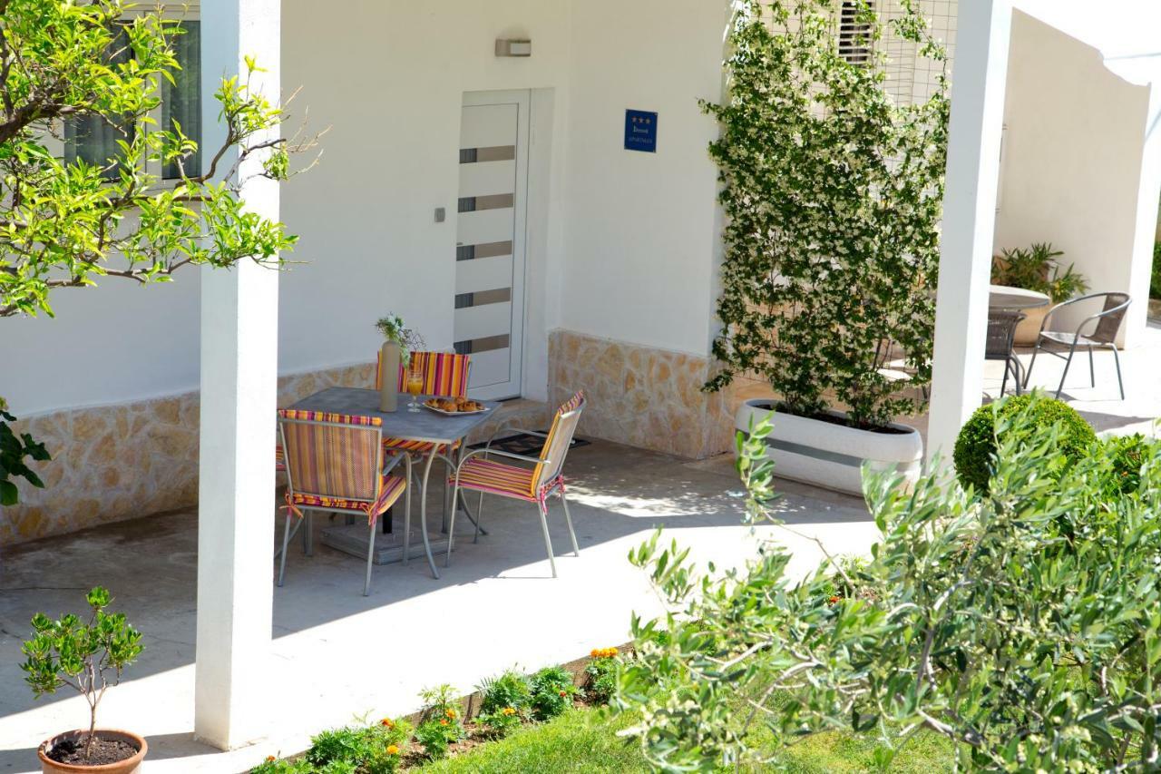 Apartman Topic Apartment Kaštela Exterior foto