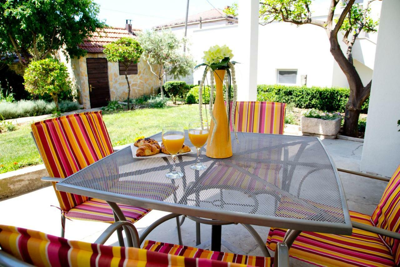 Apartman Topic Apartment Kaštela Exterior foto