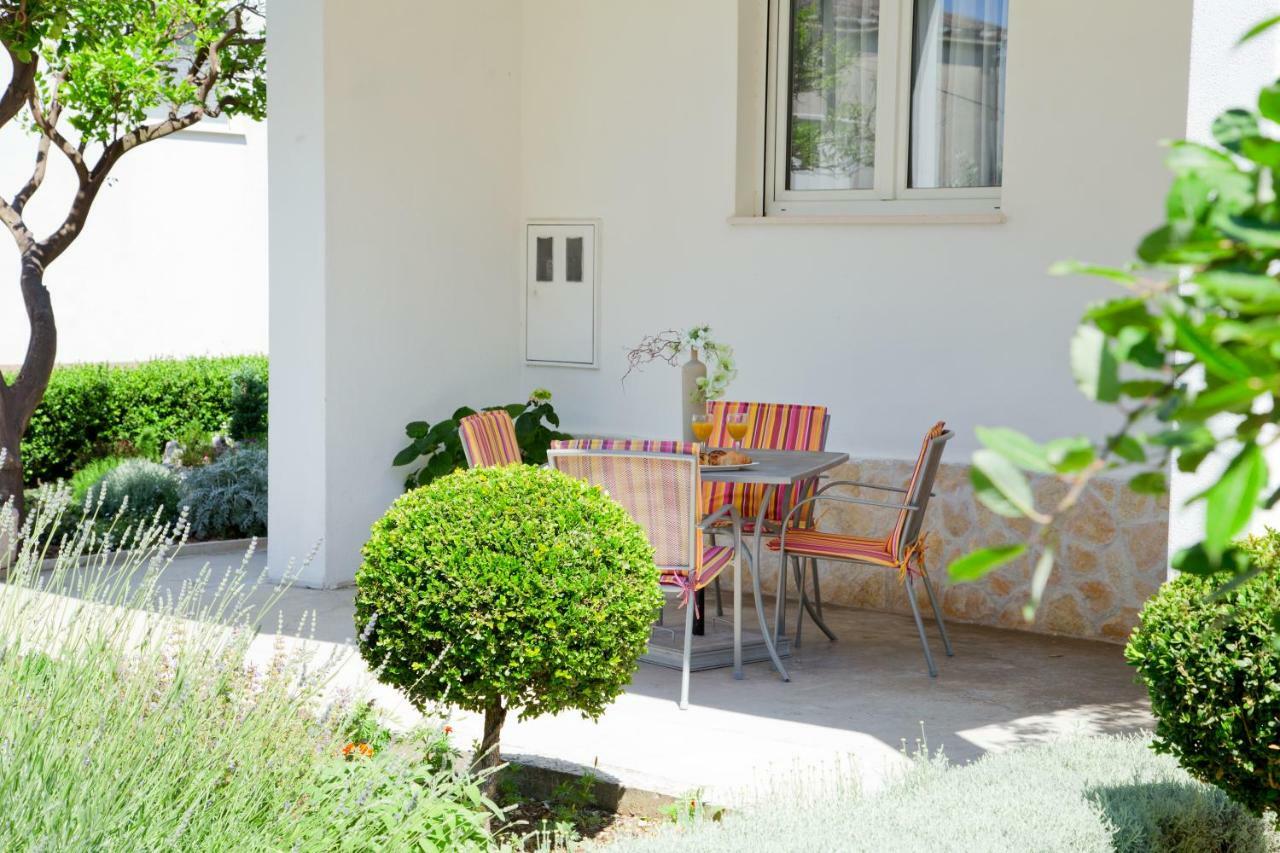Apartman Topic Apartment Kaštela Exterior foto