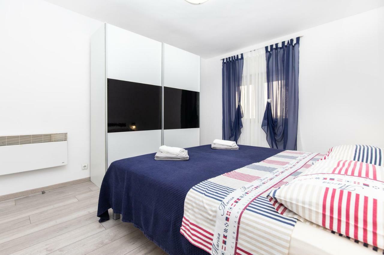 Apartman Topic Apartment Kaštela Exterior foto